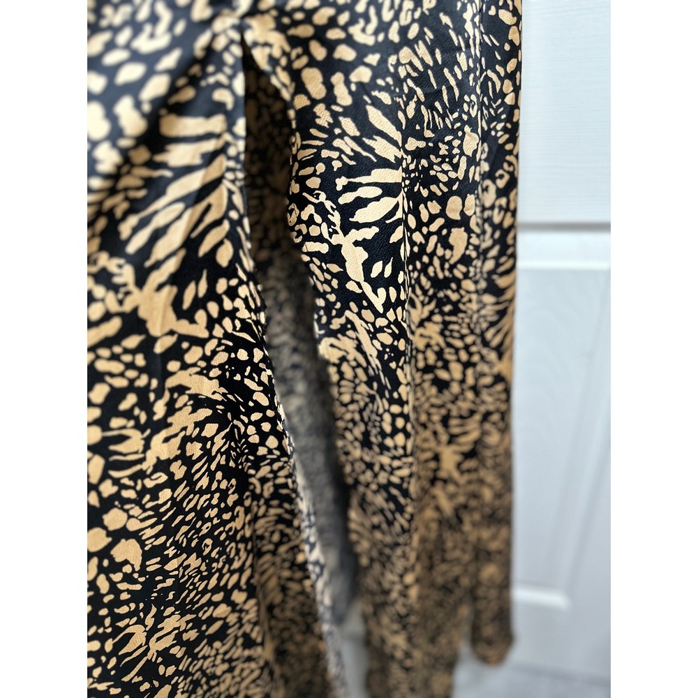 Maxi Dress Women Small Tan Black Cut Out Front Tie Good Condition vacation - Picture 7 of 10